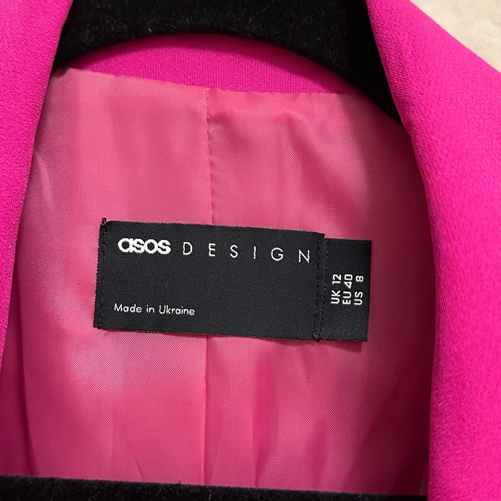 Hot Pink Balzer - Picture 4 of 4